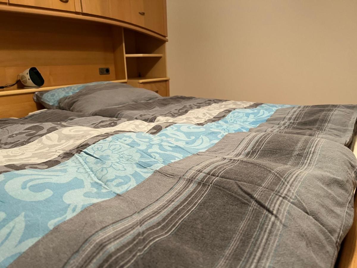 Komplette Wohnung In Wendelstein Bei Nuernberg - Messenaehe Екстериор снимка
